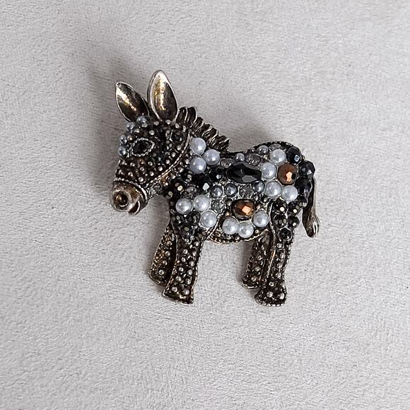 Cute Small Donkey Brooch Bronze-Tone Crystal Pearl Animal Statement Beaded - Picture 2 of 4